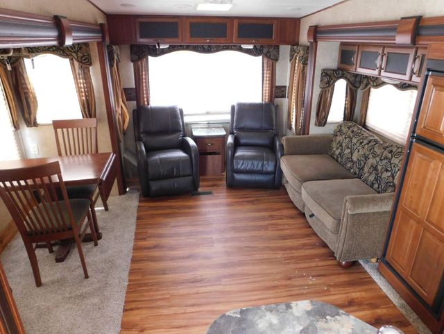 2013 Keystone Cougar X-Lite 28SGS