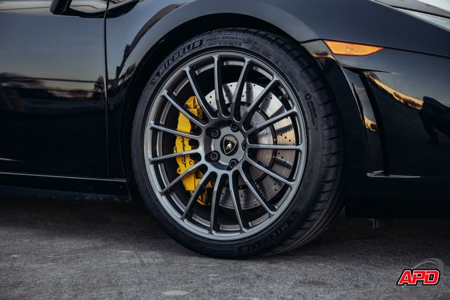 2013 Lamborghini Gallardo LP 550-2