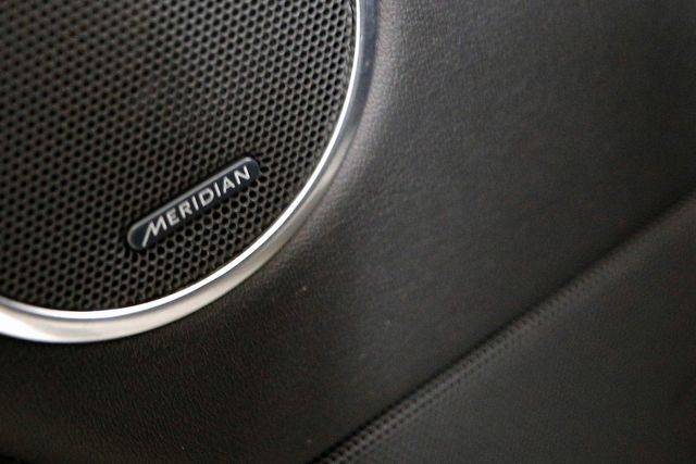 2013 Land Rover Range Rover Supercharged | Burbank, California | MDK International 2013 Land Rover Range Rover Supercharged | Burbank, California | MDK International