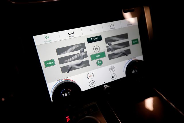 2013 Land Rover Range Rover Supercharged | Burbank, California | MDK International 2013 Land Rover Range Rover Supercharged | Burbank, California | MDK International