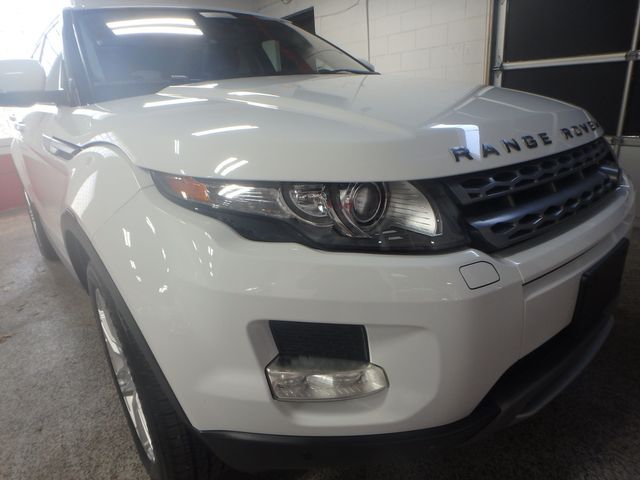 2013 Land Rover Range Rover Evoque ~ AWD Pure Premium W/ Tow Hitch | Saint Louis Park, MN | Auto Motion