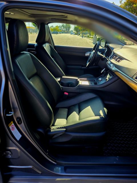 2013 Lexus CT 200h Base 2013 Lexus CT 200h Base