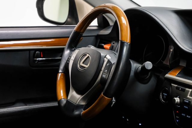 2013 Lexus ES 300h Luxury | Addison, TX | Addison Autoplex 2013 Lexus ES 300h Luxury | Addison, TX | Addison Autoplex