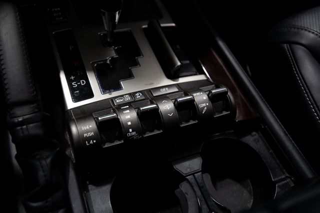 2013 Lexus LX 570 4WD 3rd row