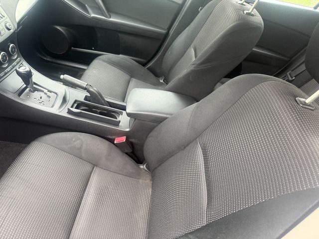 2013 Mazda Mazda3 i Touring