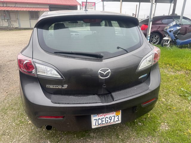 2013 Mazda Mazda3 i Touring