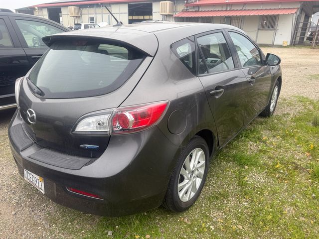2013 Mazda Mazda3 i Touring