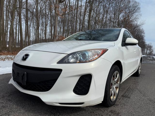 2013 Mazda Mazda3 i Sport