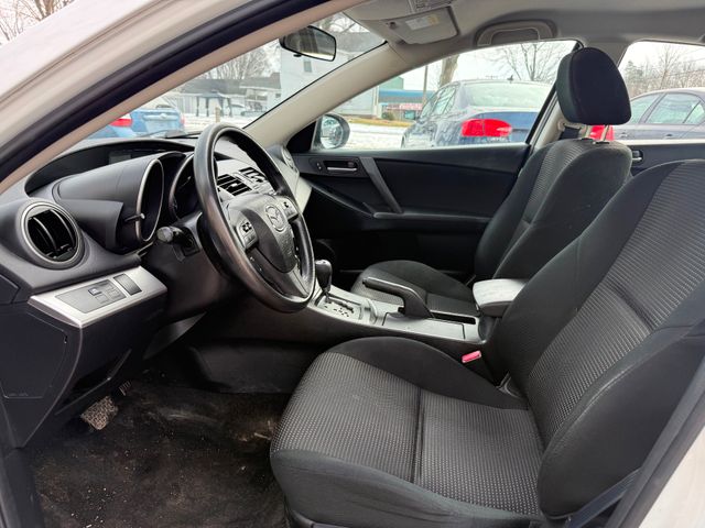 2013 Mazda Mazda3 i Sport