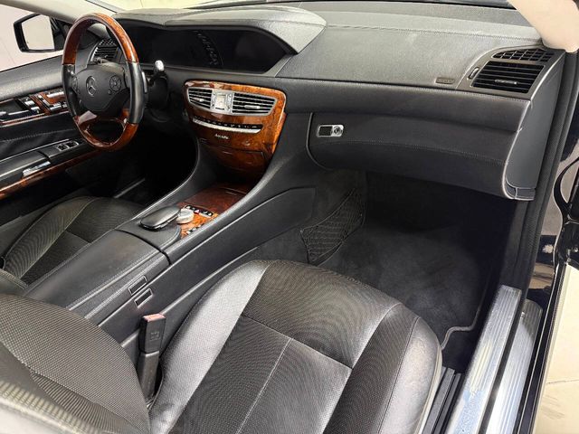 2013 Mercedes-Benz CL-Class CL 550 4MATIC | Houston, TX | Houston Auto Credit 2013 Mercedes-Benz CL-Class CL 550 4MATIC | Houston, TX | Houston Auto Credit