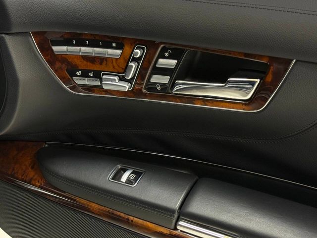 2013 Mercedes-Benz CL-Class CL 550 4MATIC | Houston, TX | Houston Auto Credit 2013 Mercedes-Benz CL-Class CL 550 4MATIC | Houston, TX | Houston Auto Credit