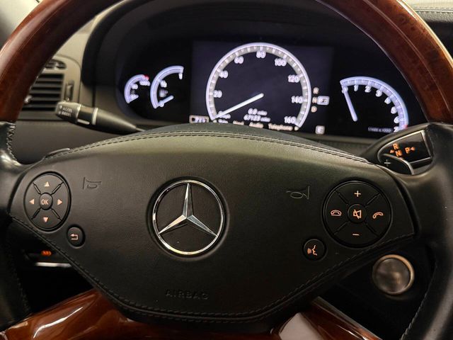 2013 Mercedes-Benz CL-Class CL 550 4MATIC | Houston, TX | Houston Auto Credit 2013 Mercedes-Benz CL-Class CL 550 4MATIC | Houston, TX | Houston Auto Credit