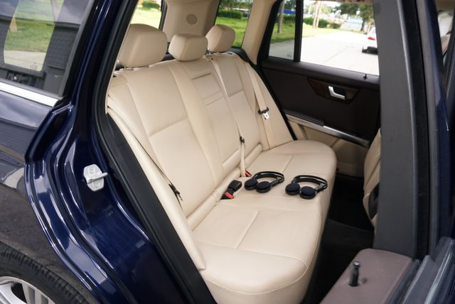 2013 Mercedes-Benz GLK 350 HEADREST TV'S~NAVI~PANO | Tampa, FL | Florida Auto Sales Group 2013 Mercedes-Benz GLK 350 HEADREST TV'S~NAVI~PANO | Tampa, FL | Florida Auto Sales Group