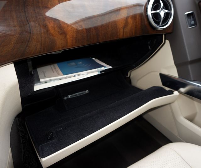 2013 Mercedes-Benz GLK 350 HEADREST TV'S~NAVI~PANO | Tampa, FL | Florida Auto Sales Group 2013 Mercedes-Benz GLK 350 HEADREST TV'S~NAVI~PANO | Tampa, FL | Florida Auto Sales Group