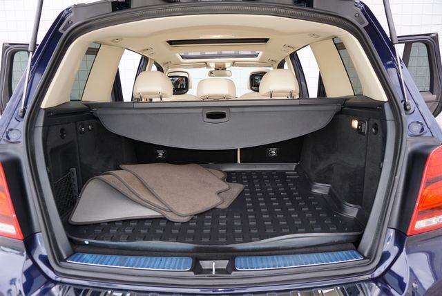 2013 Mercedes-Benz GLK 350 HEADREST TV'S~NAVI~PANO | Tampa, FL | Florida Auto Sales Group 2013 Mercedes-Benz GLK 350 HEADREST TV'S~NAVI~PANO | Tampa, FL | Florida Auto Sales Group