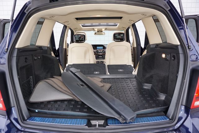 2013 Mercedes-Benz GLK 350 HEADREST TV'S~NAVI~PANO | Tampa, FL | Florida Auto Sales Group 2013 Mercedes-Benz GLK 350 HEADREST TV'S~NAVI~PANO | Tampa, FL | Florida Auto Sales Group