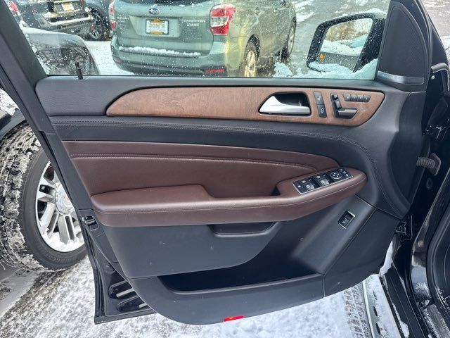 2013 Mercedes-Benz M-Class ML 550