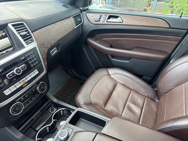2013 Mercedes-Benz M-Class ML 550