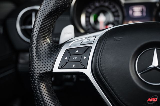 2013 Mercedes-Benz SL-Class SL 63 AMG 2013 Mercedes-Benz SL-Class SL 63 AMG