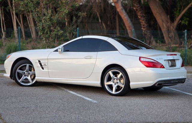 2013 Mercedes-Benz SL-Class SL 550 2013 Mercedes-Benz SL-Class SL 550