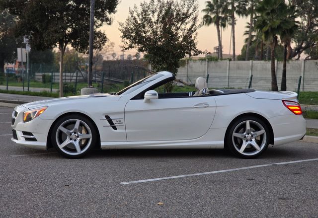 2013 Mercedes-Benz SL-Class SL 550 2013 Mercedes-Benz SL-Class SL 550
