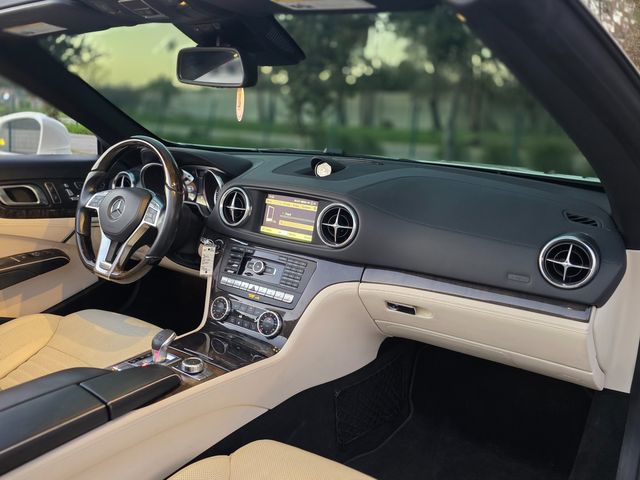 2013 Mercedes-Benz SL-Class SL 550 2013 Mercedes-Benz SL-Class SL 550