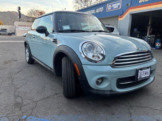 2013 Mini Hardtop Cooper | Brea, CA | Zeus Auto Dealers 2013 Mini Hardtop Cooper | Brea, CA | Zeus Auto Dealers