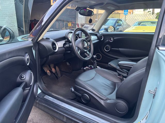 2013 Mini Hardtop Cooper | Brea, CA | Zeus Auto Dealers