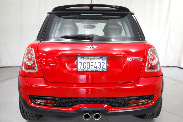 2013 Mini Hardtop Cooper S | Burbank, California | MDK International 2013 Mini Hardtop Cooper S | Burbank, California | MDK International