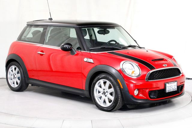 2013 Mini Hardtop Cooper S | Burbank, California | MDK International 2013 Mini Hardtop Cooper S | Burbank, California | MDK International