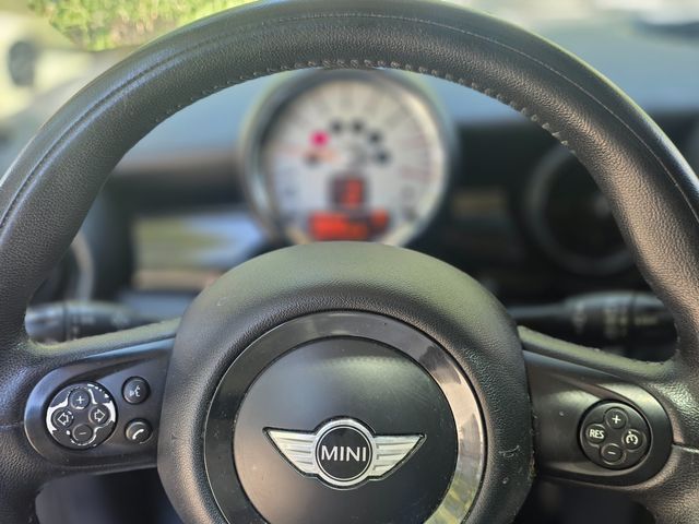 2013 Mini Hardtop Cooper | Reseda, CA | Angeles Auto Alliance