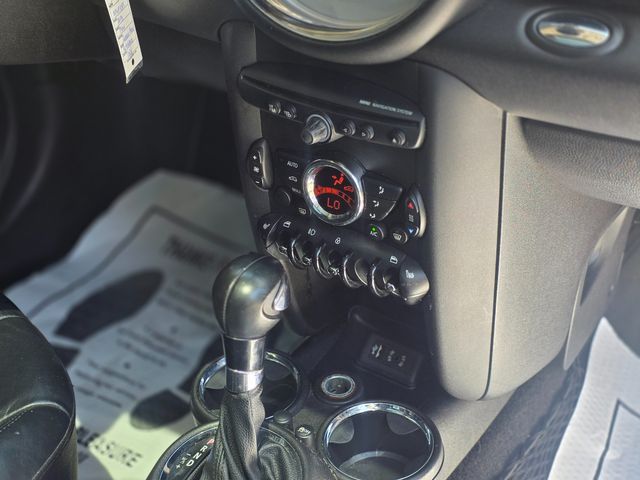 2013 Mini Hardtop Cooper | Reseda, CA | Angeles Auto Alliance