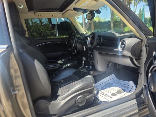 2013 Mini Hardtop Cooper | Reseda, CA | Angeles Auto Alliance