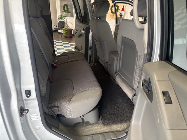 2013 Nissan Frontier SV | Rome, GA | Knight's Car Store 2013 Nissan Frontier SV | Rome, GA | Knight's Car Store