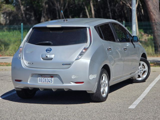 2013 Nissan LEAF S