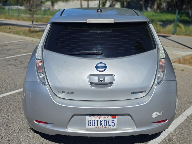 2013 Nissan LEAF S