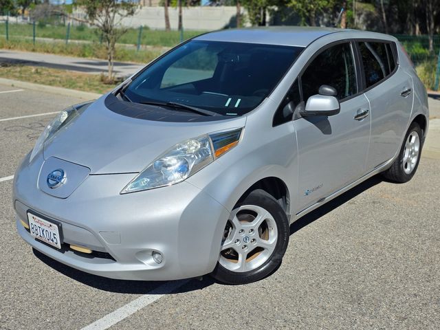 2013 Nissan LEAF S
