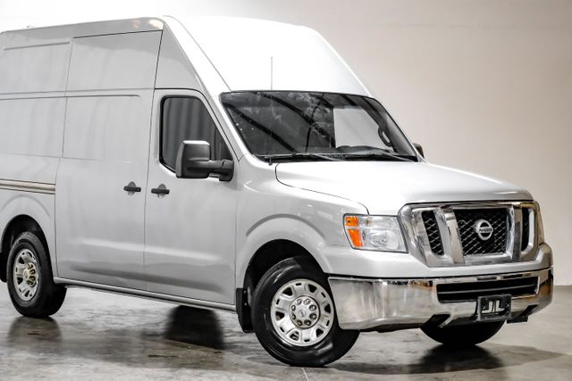 2013 Nissan NV 2500 HD SV