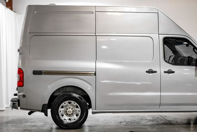 2013 Nissan NV 2500 HD SV