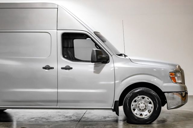 2013 Nissan NV 2500 HD SV