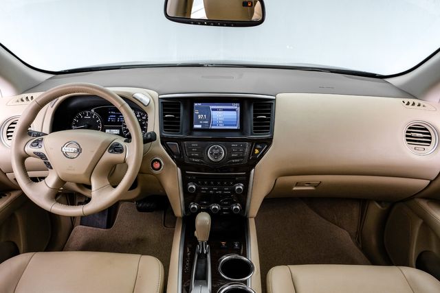 2013 Nissan Pathfinder SL OneOwner PerfectCarfax | Dallas, TX | Stevens Motor Company LLC