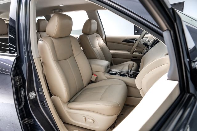 2013 Nissan Pathfinder SL OneOwner PerfectCarfax | Dallas, TX | Stevens Motor Company LLC