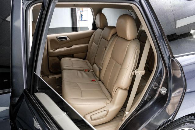 2013 Nissan Pathfinder SL OneOwner PerfectCarfax | Dallas, TX | Stevens Motor Company LLC 2013 Nissan Pathfinder SL OneOwner PerfectCarfax | Dallas, TX | Stevens Motor Company LLC