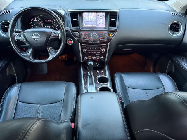 2013 Nissan Pathfinder Platinum