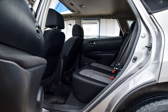 2013 Nissan Rogue SV 2013 Nissan Rogue SV