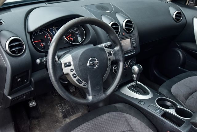 2013 Nissan Rogue SV 2013 Nissan Rogue SV