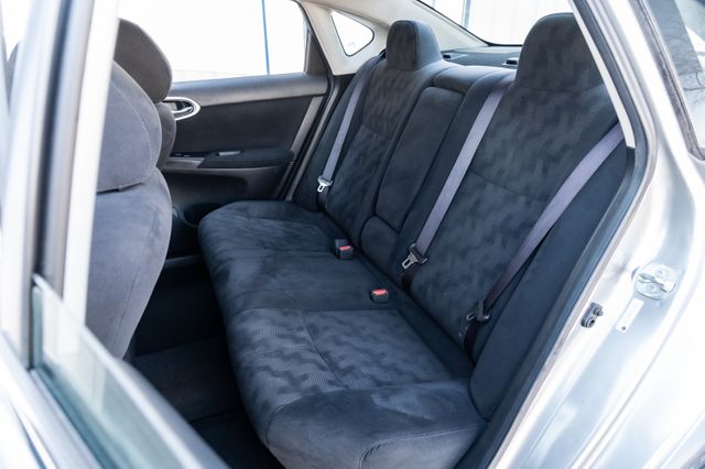 2013 Nissan Sentra SV 2013 Nissan Sentra SV