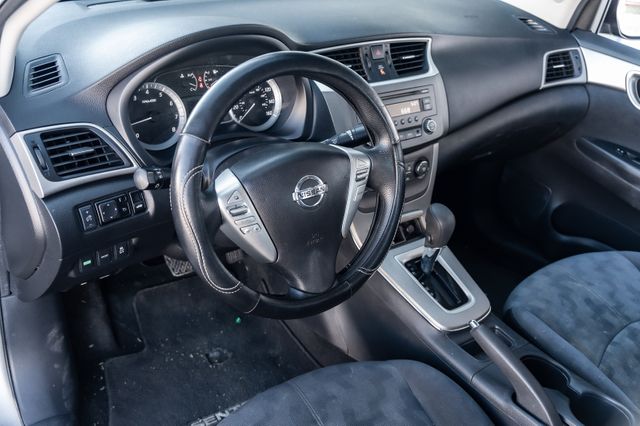 2013 Nissan Sentra SV 2013 Nissan Sentra SV