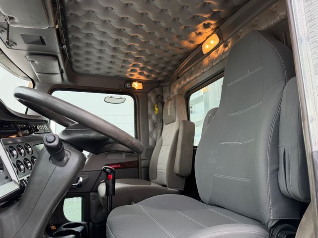 2013 Kenworth T800 Palfinger Knuckle Boom Truck PK32080