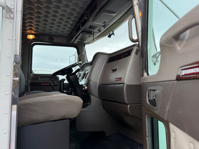 2013 Kenworth T800 Palfinger Knuckle Boom Truck PK32080